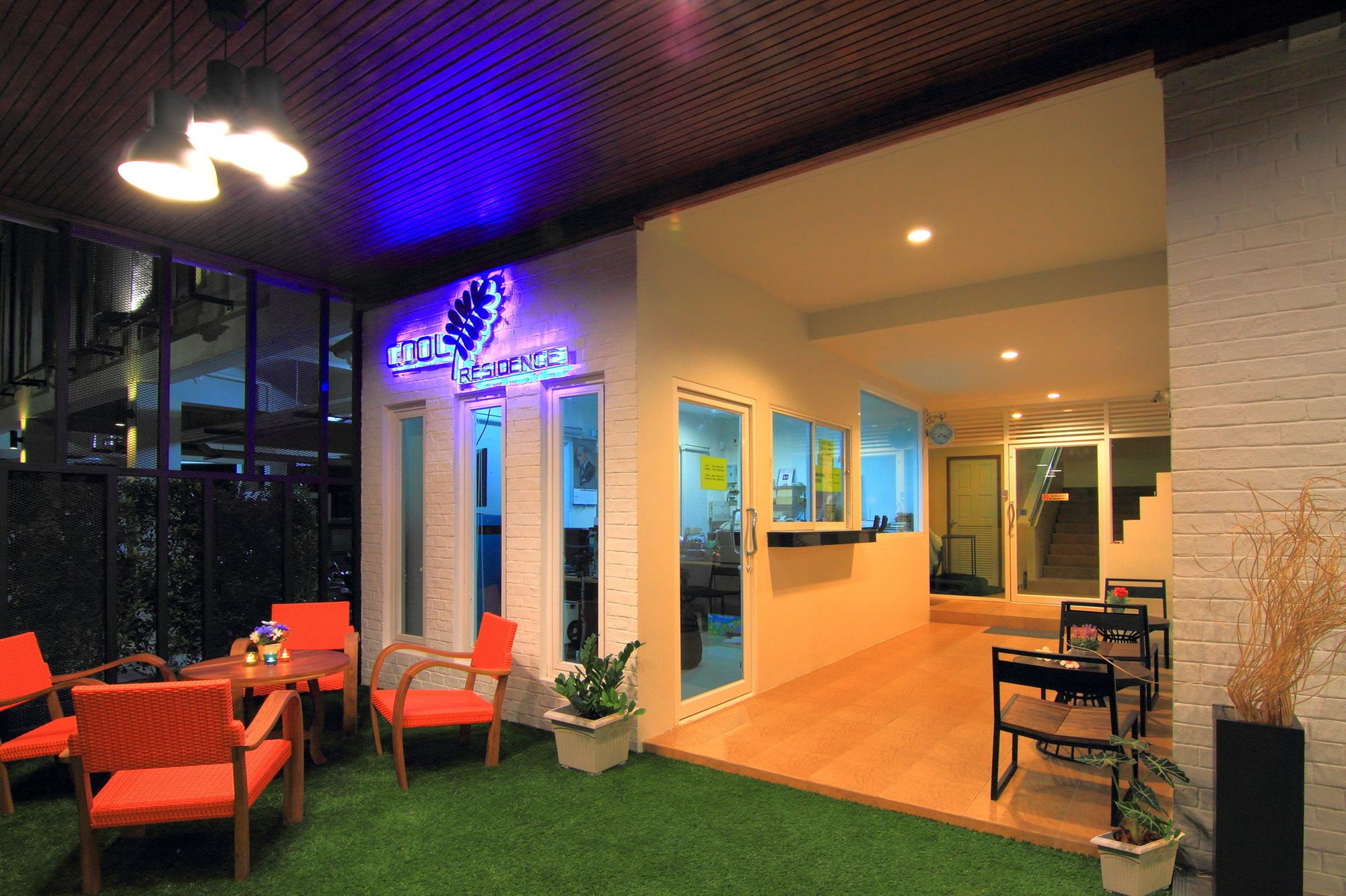 Cool Residence