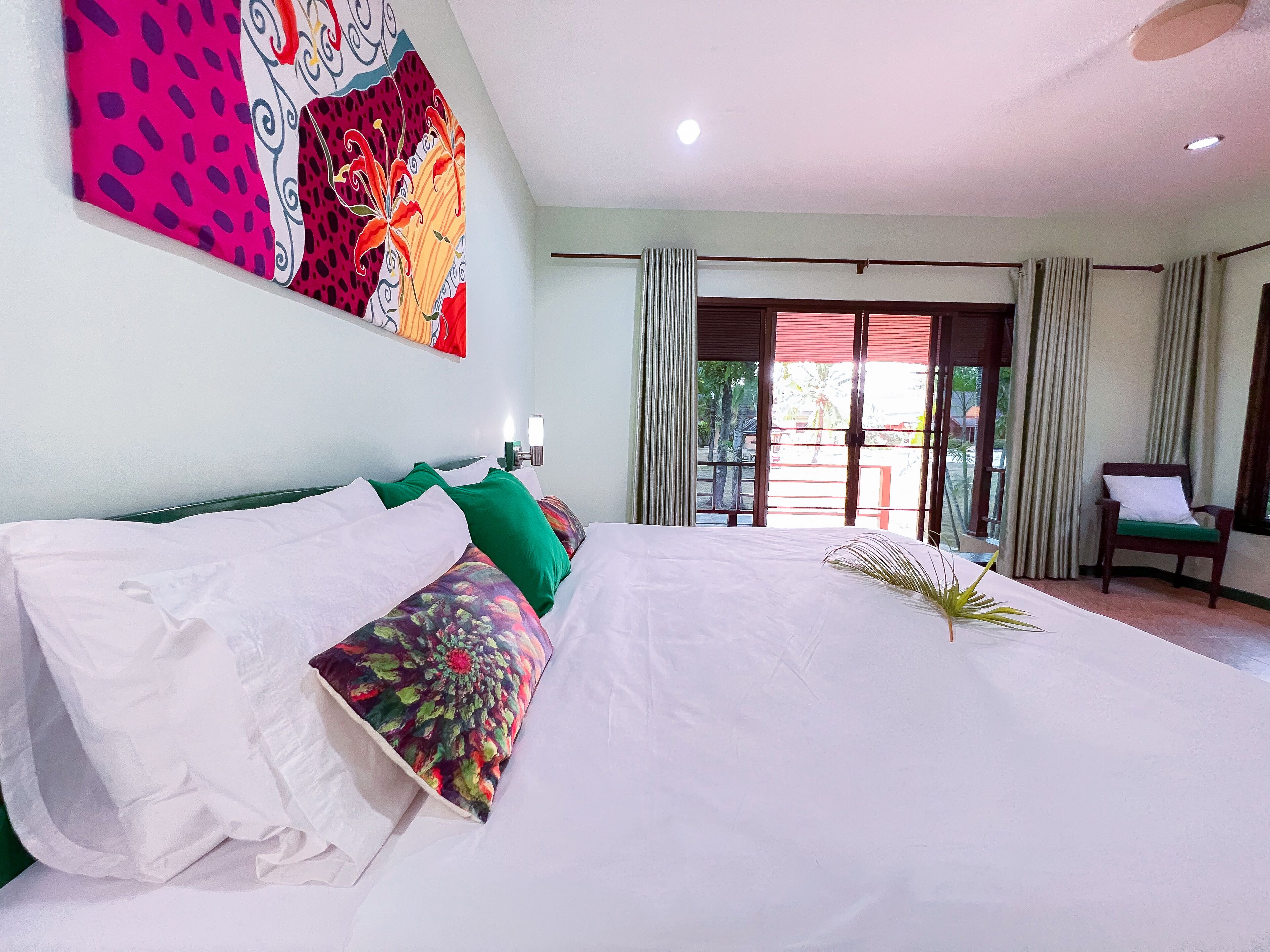 Cruiser Island Resort