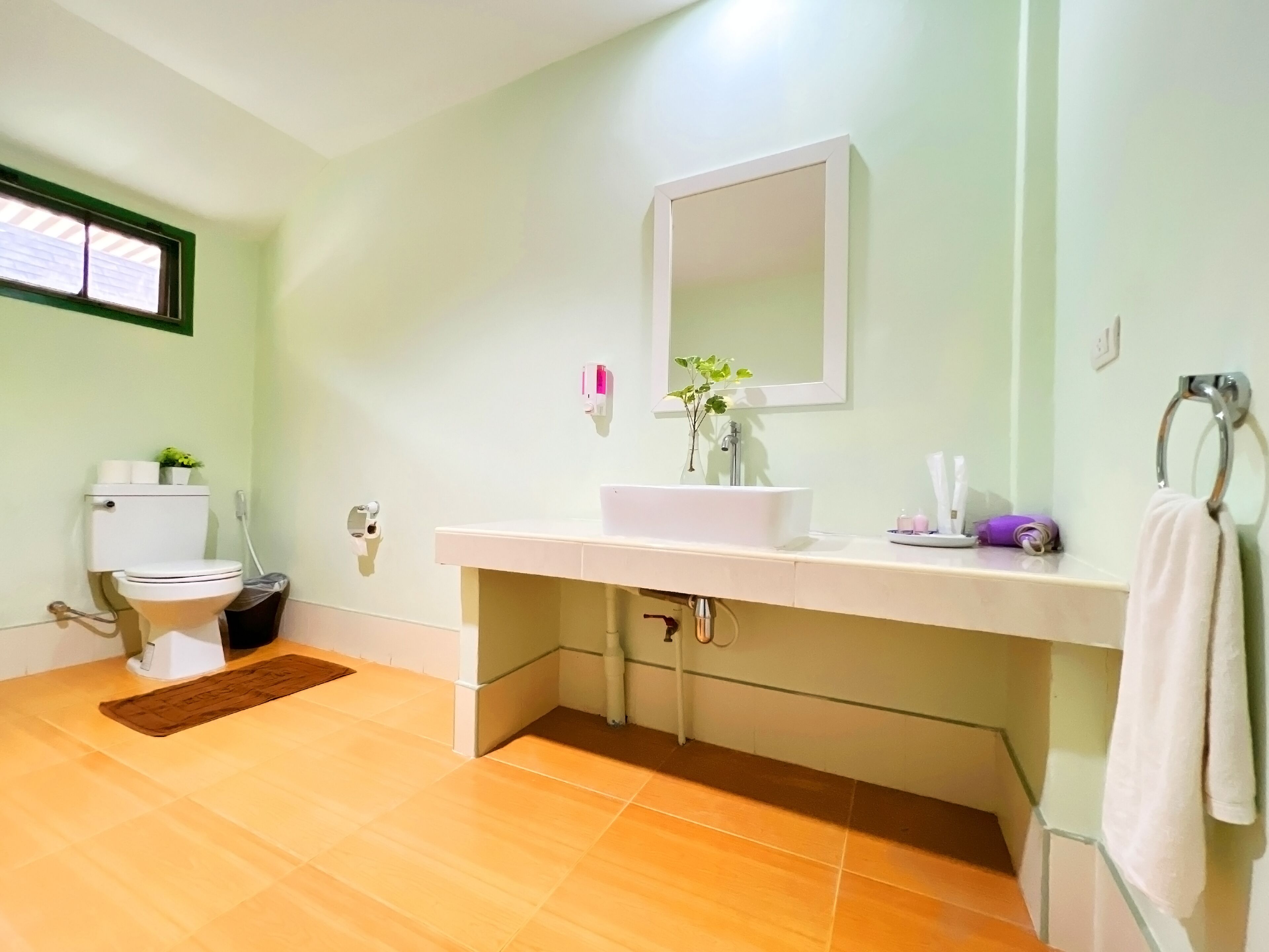 Cruiser Island Resort