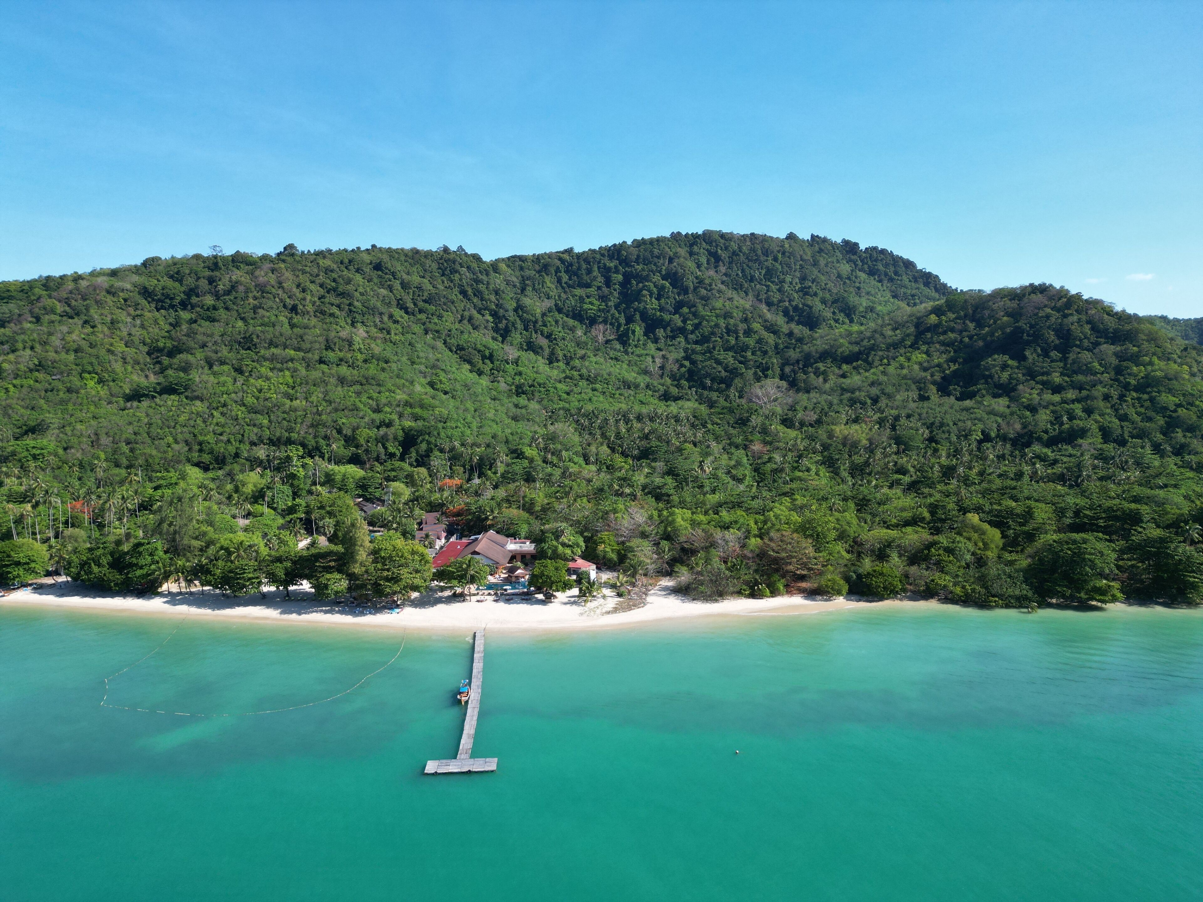 Cruiser Island Resort