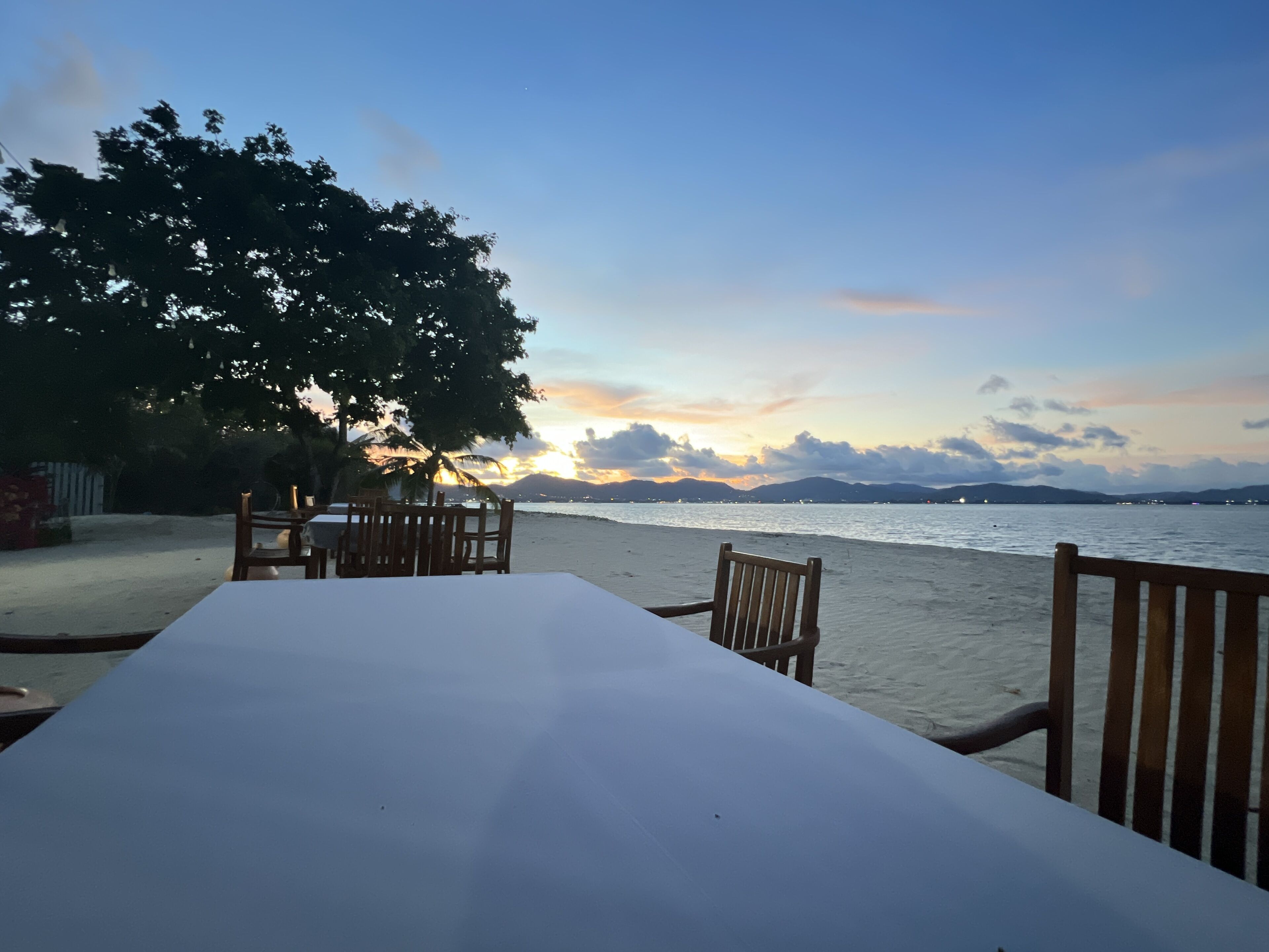 Cruiser Island Resort