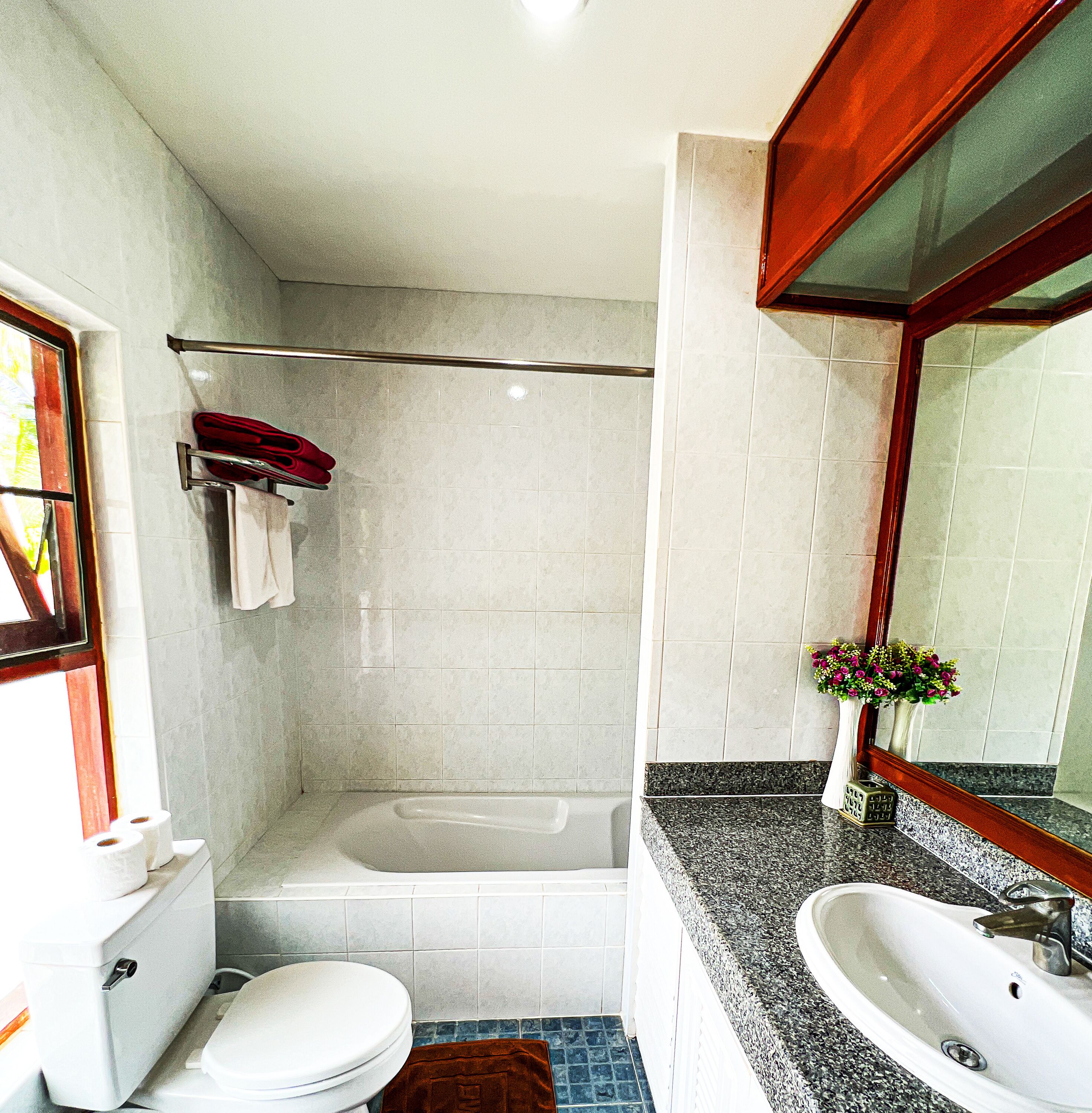 Cruiser Island Resort