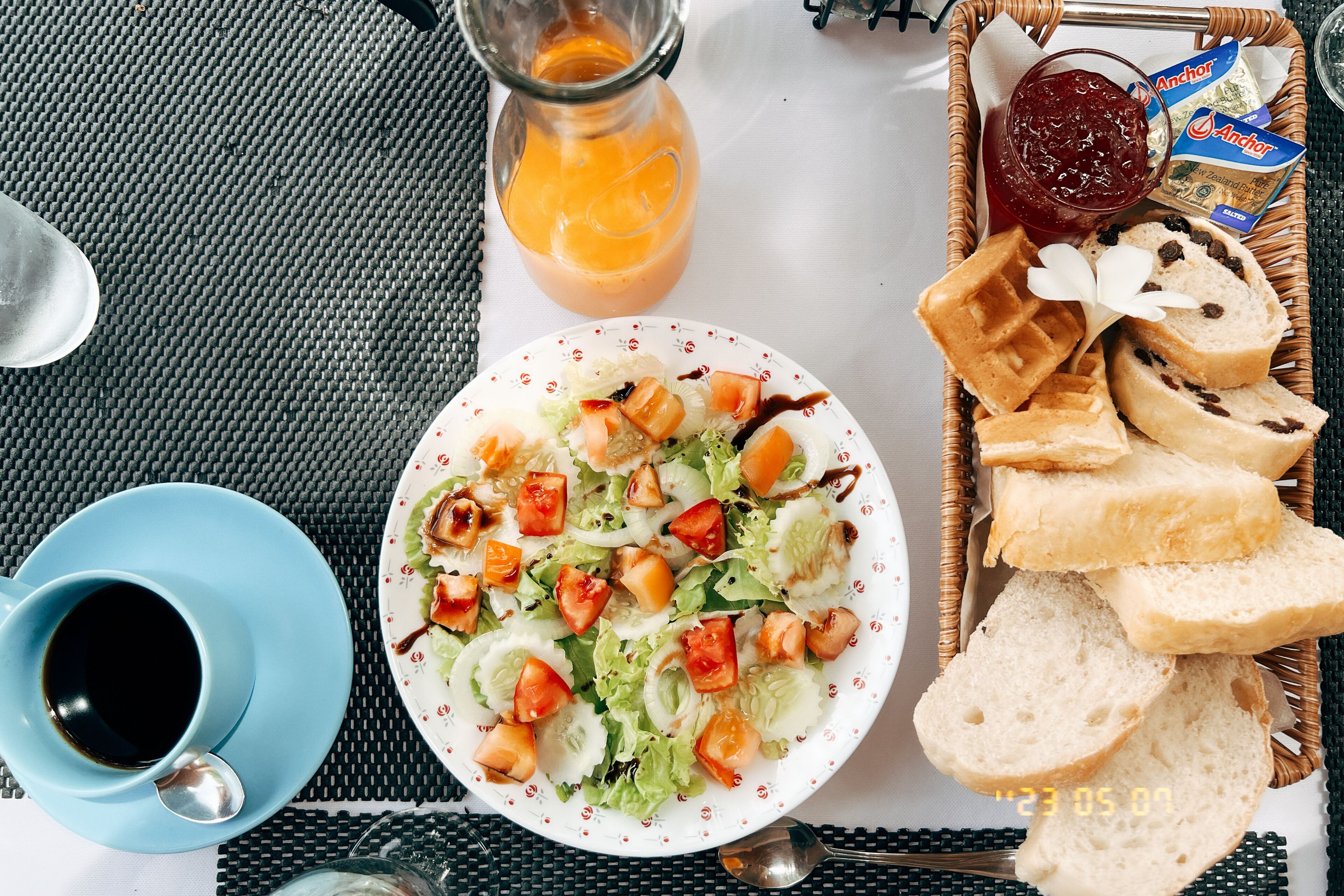 Cruiser Island Resort