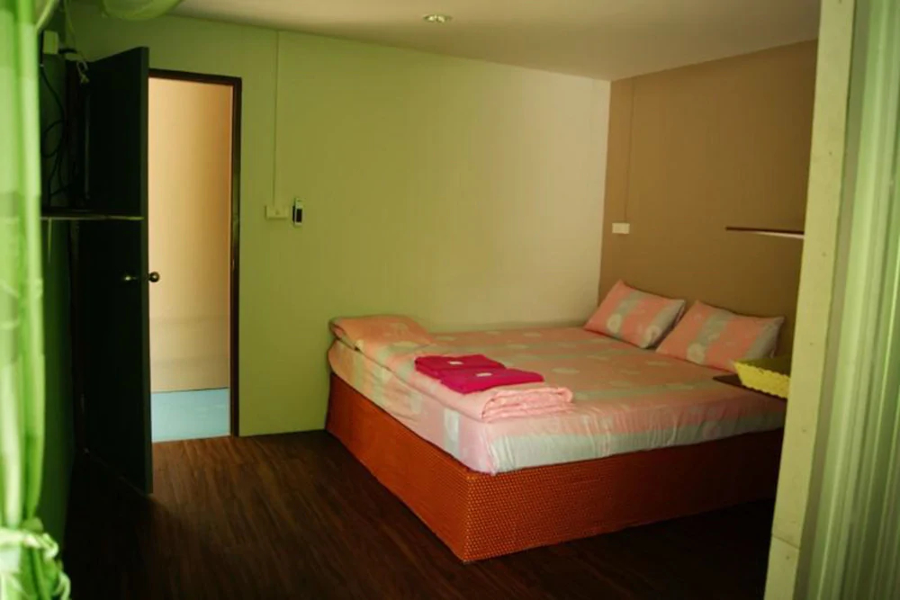 Eden Hostel