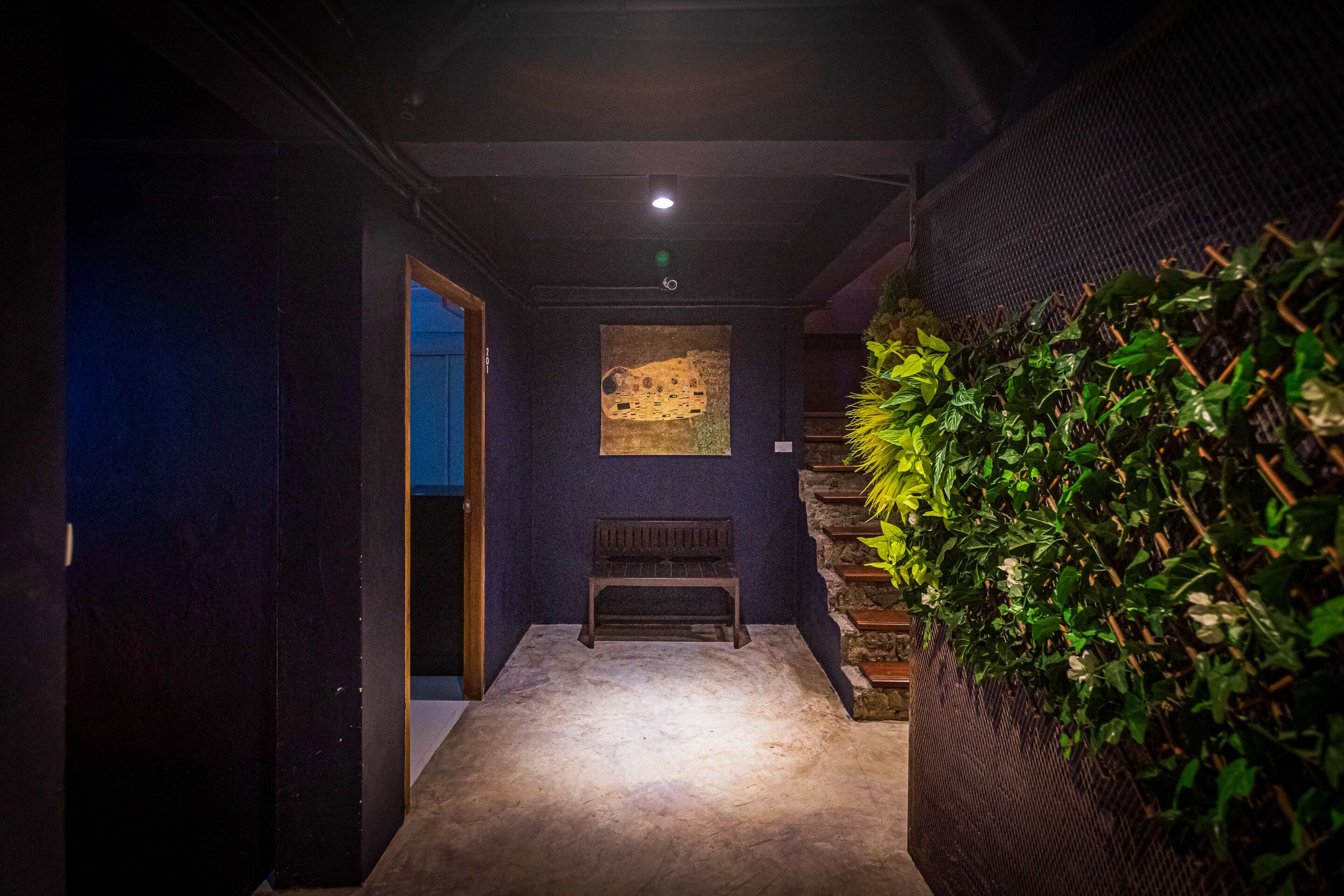 Frame Residence by OYO Rooms