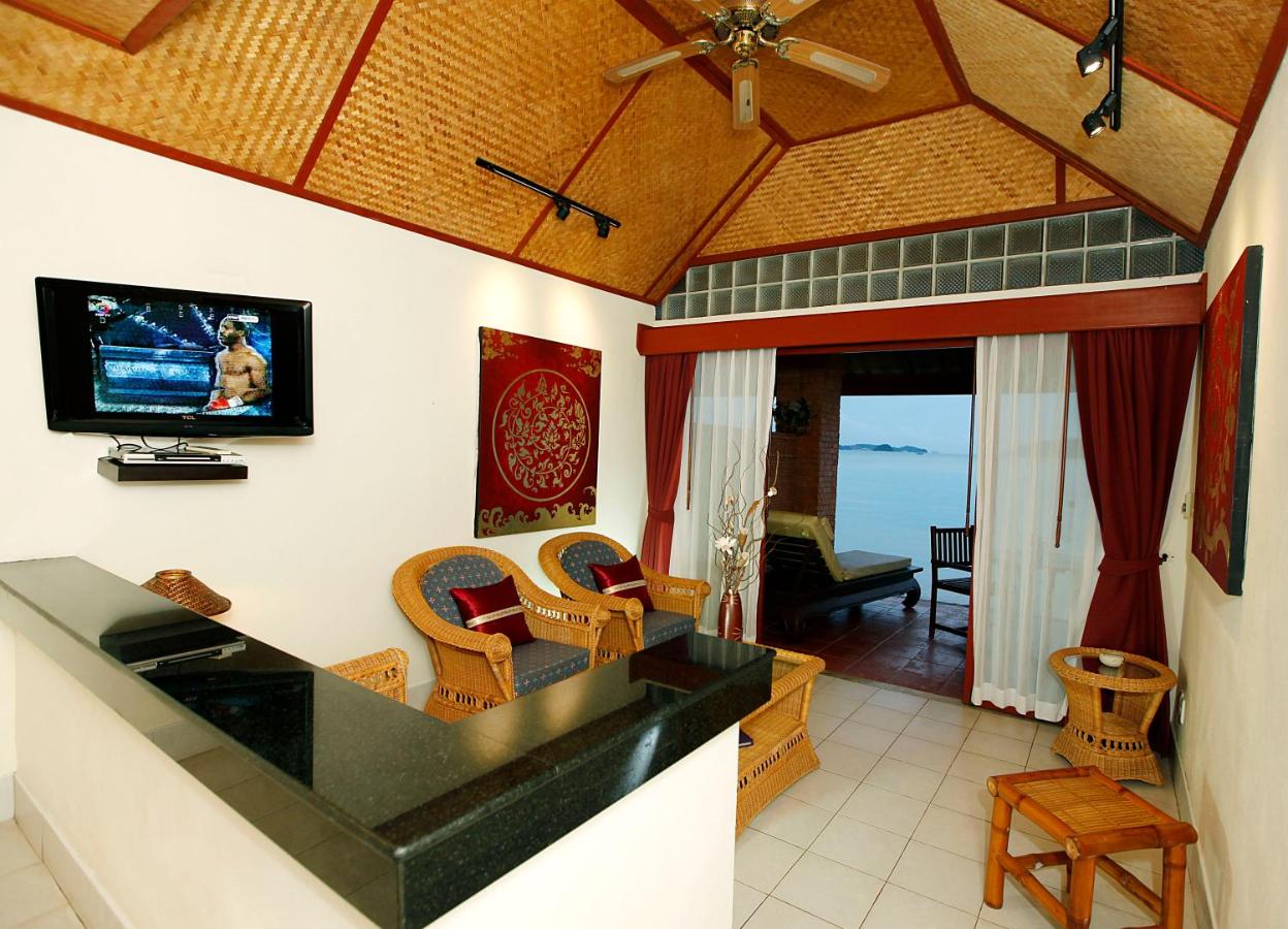 Friendship Beach Resort & Atmanjai Wellness Spa