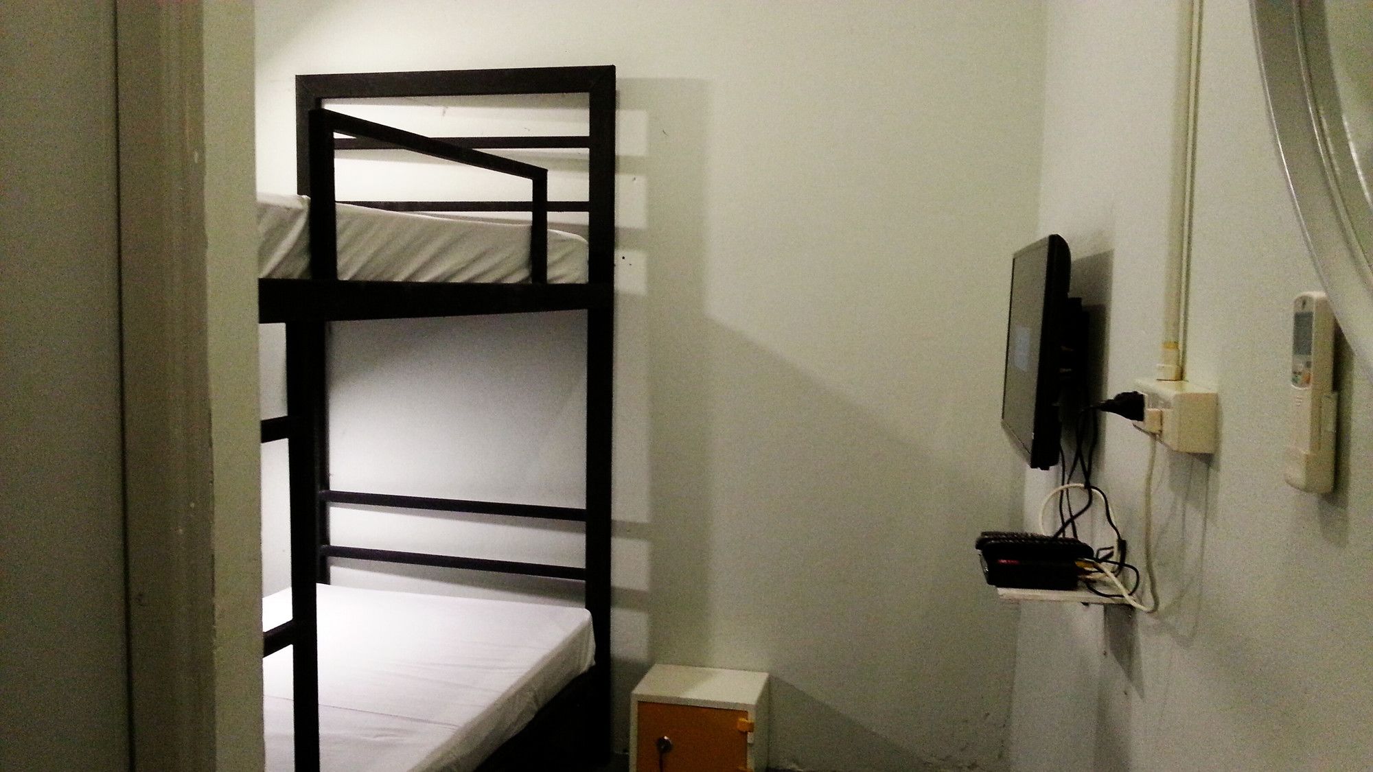 Gotum Hostel & Restaurant 2