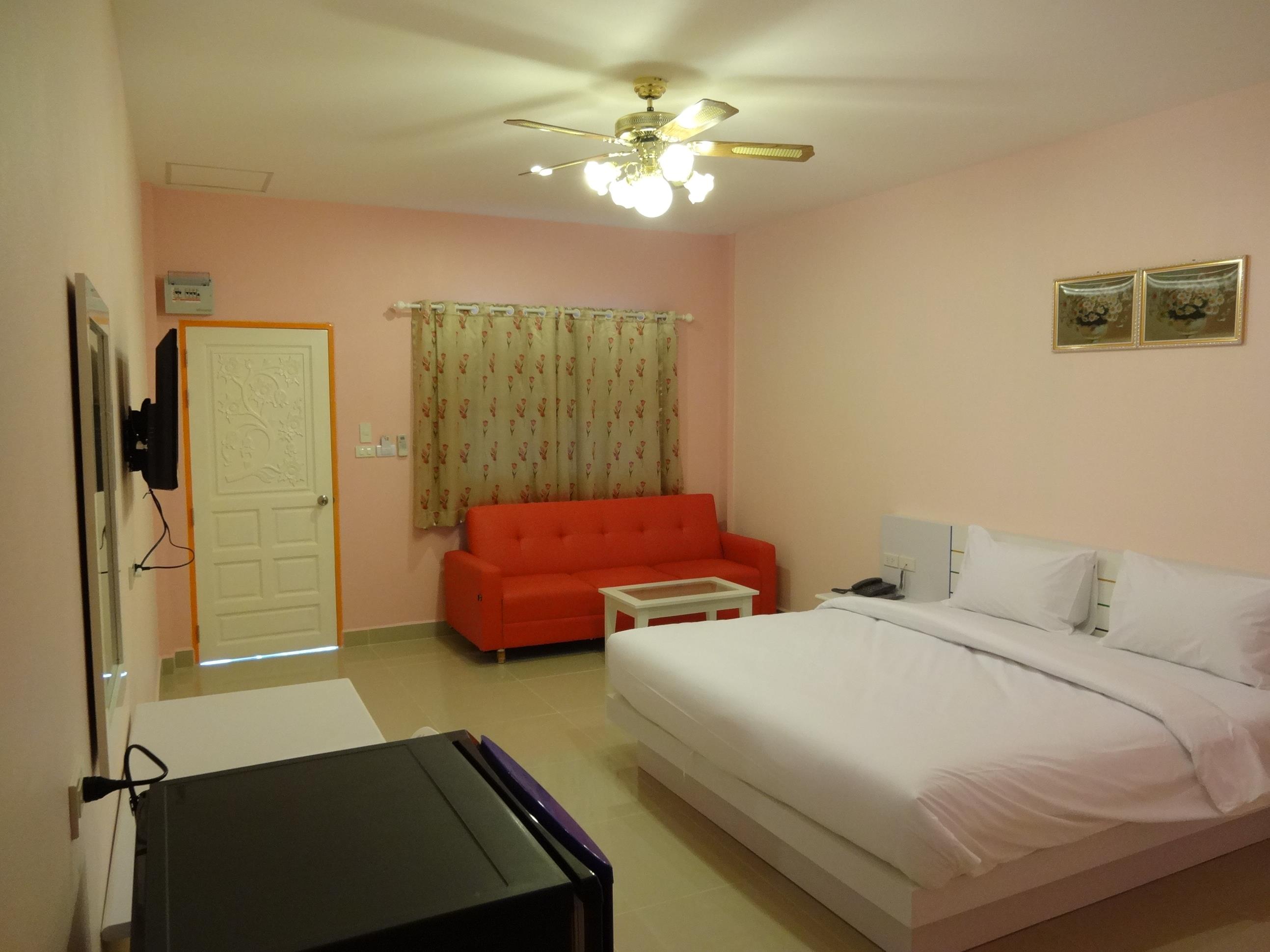 Holland Resort Phuket