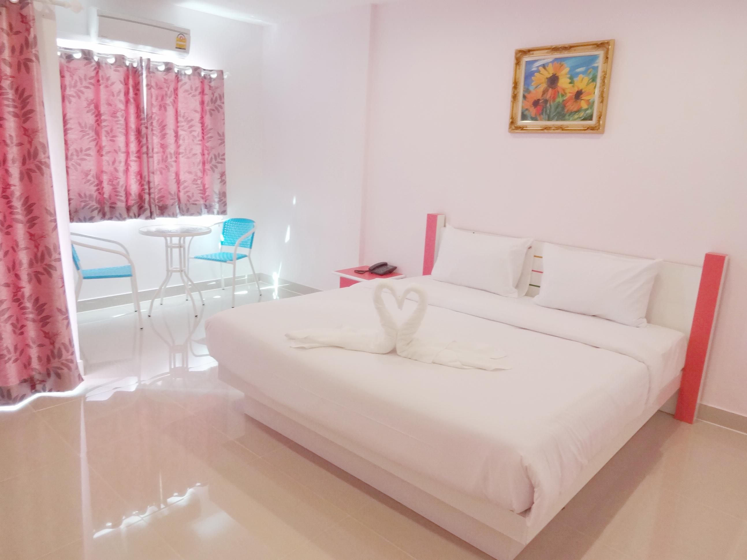 Holland Resort Phuket