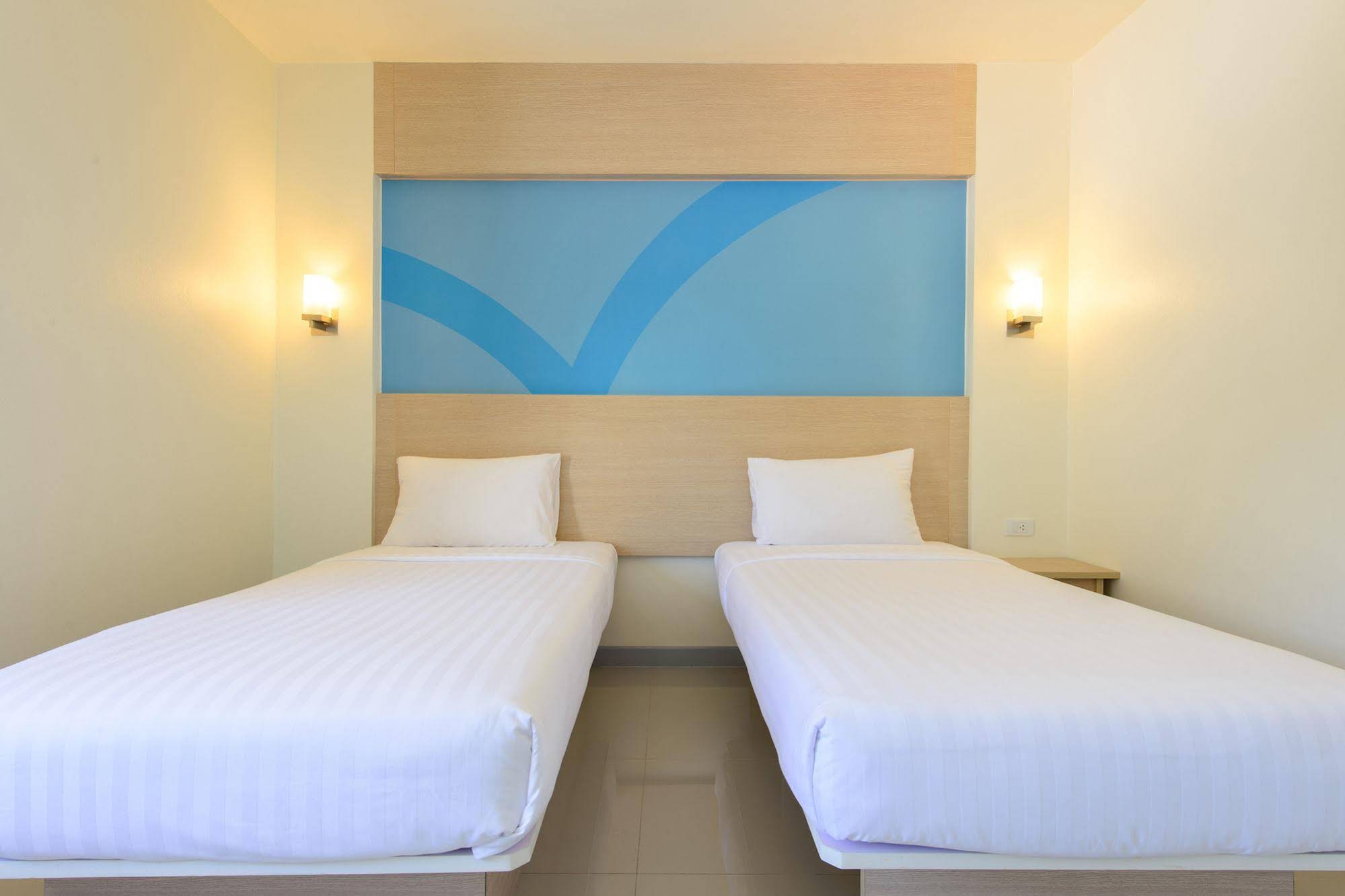 Hop Inn Phuket