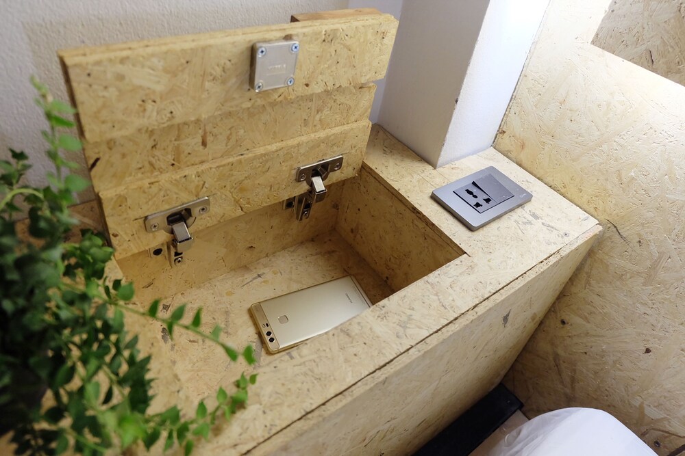 Hugger Hostel