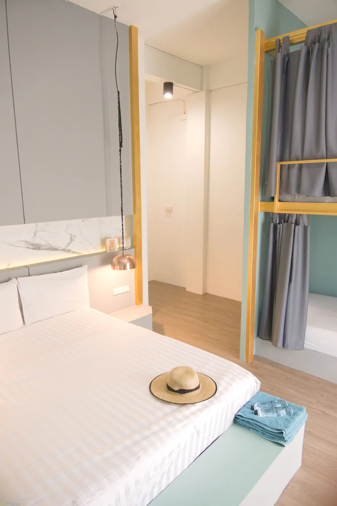 Hugger Hostel