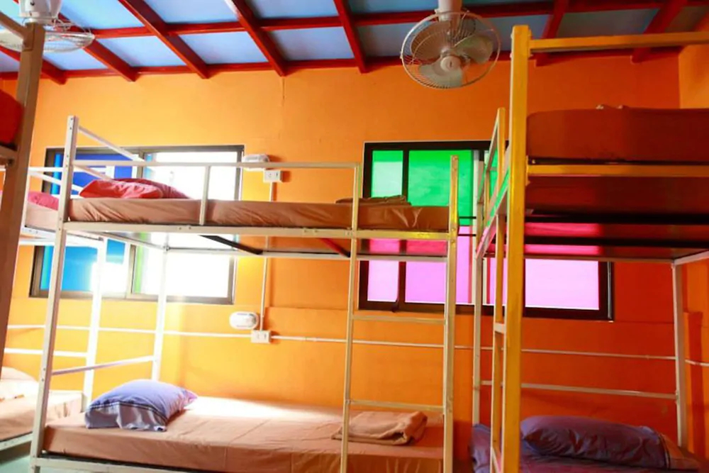 I Hostel by OYO Rooms