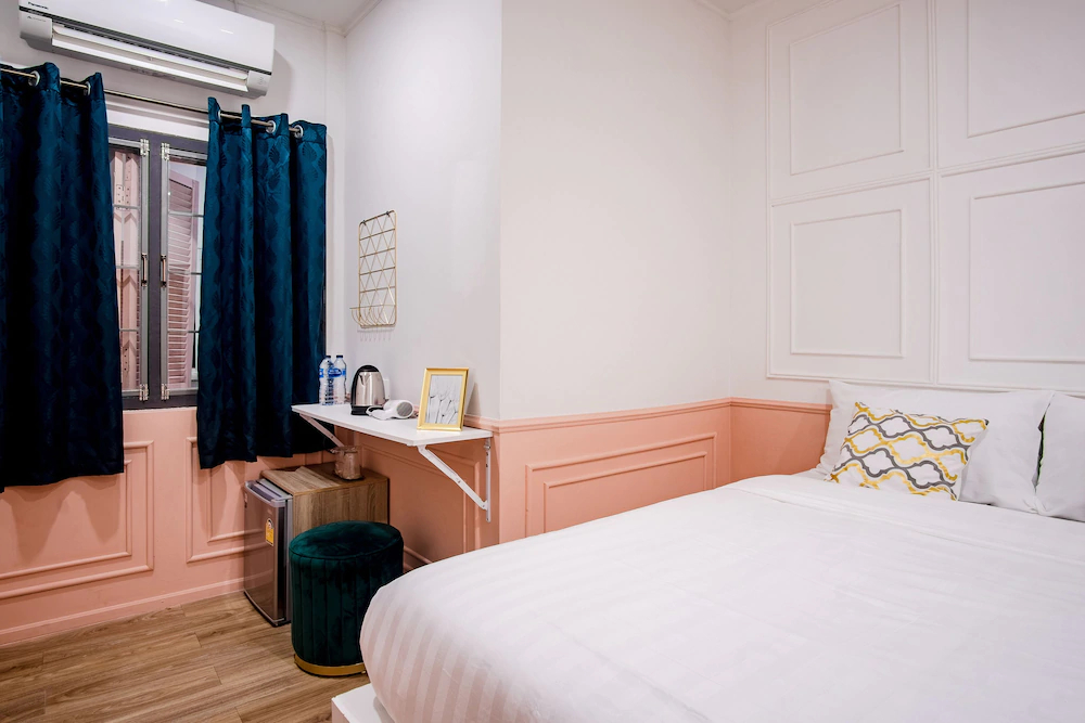 Isara Boutique Hotel And Cafe