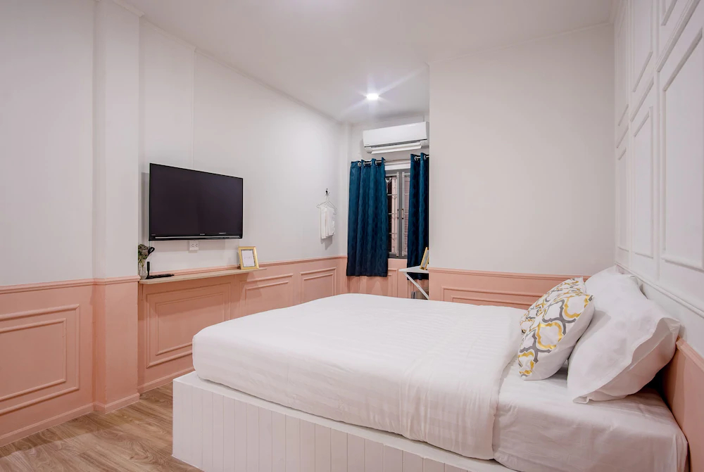 Isara Boutique Hotel And Cafe