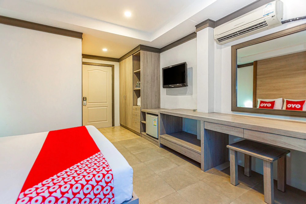 Jomthong Mansion by OYO Rooms