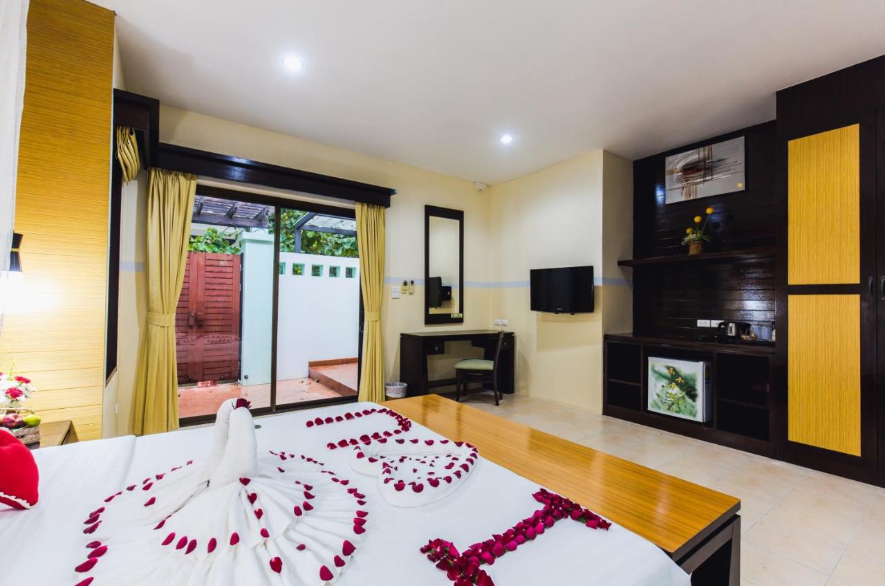 Karon Whale Resort Phuket