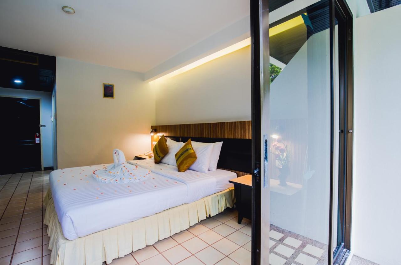 Karon Whale Resort Phuket