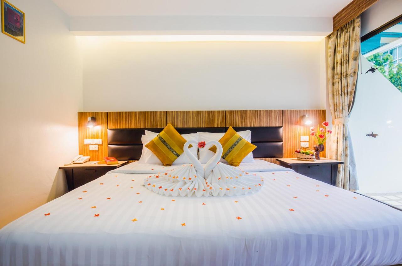 Karon Whale Resort Phuket