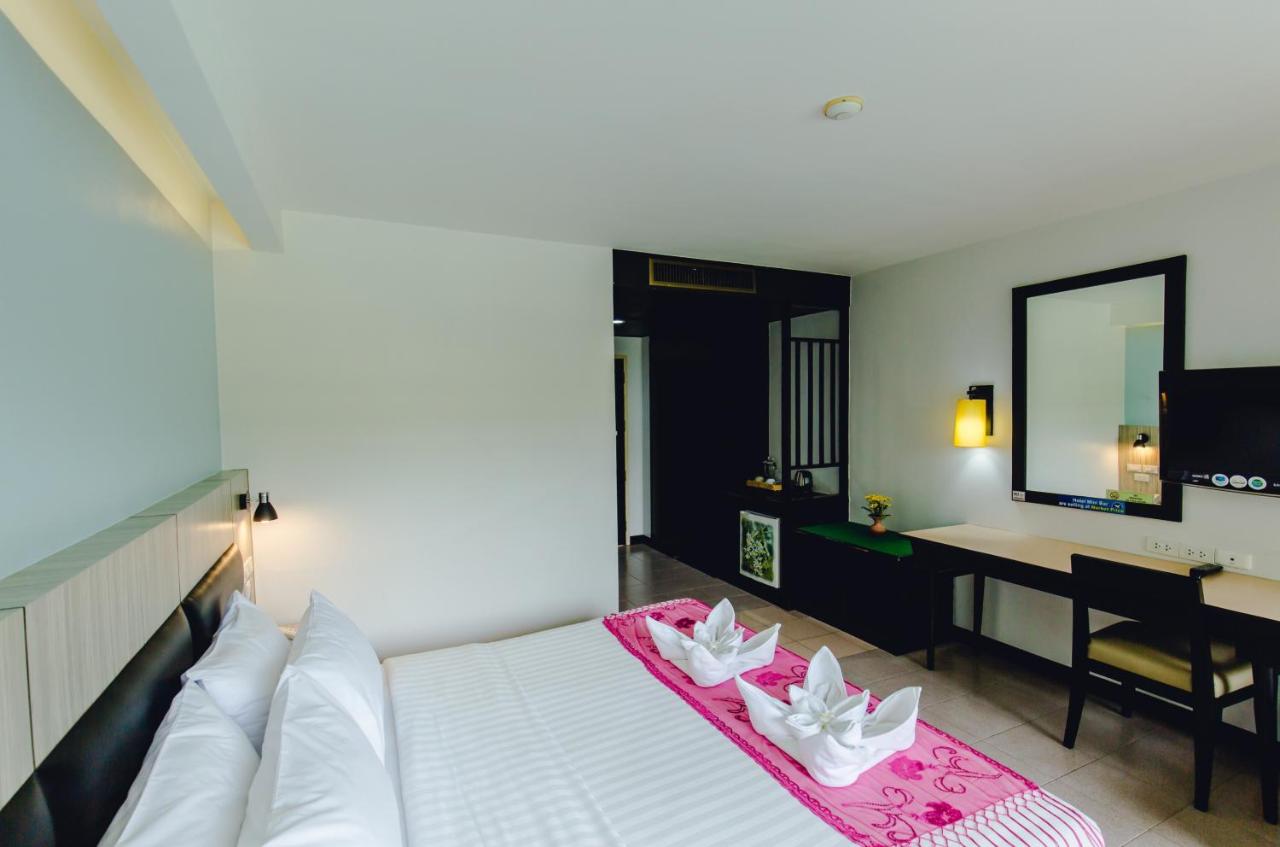 Karon Whale Resort Phuket