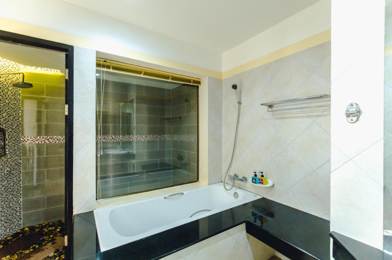 Karon Whale Resort Phuket