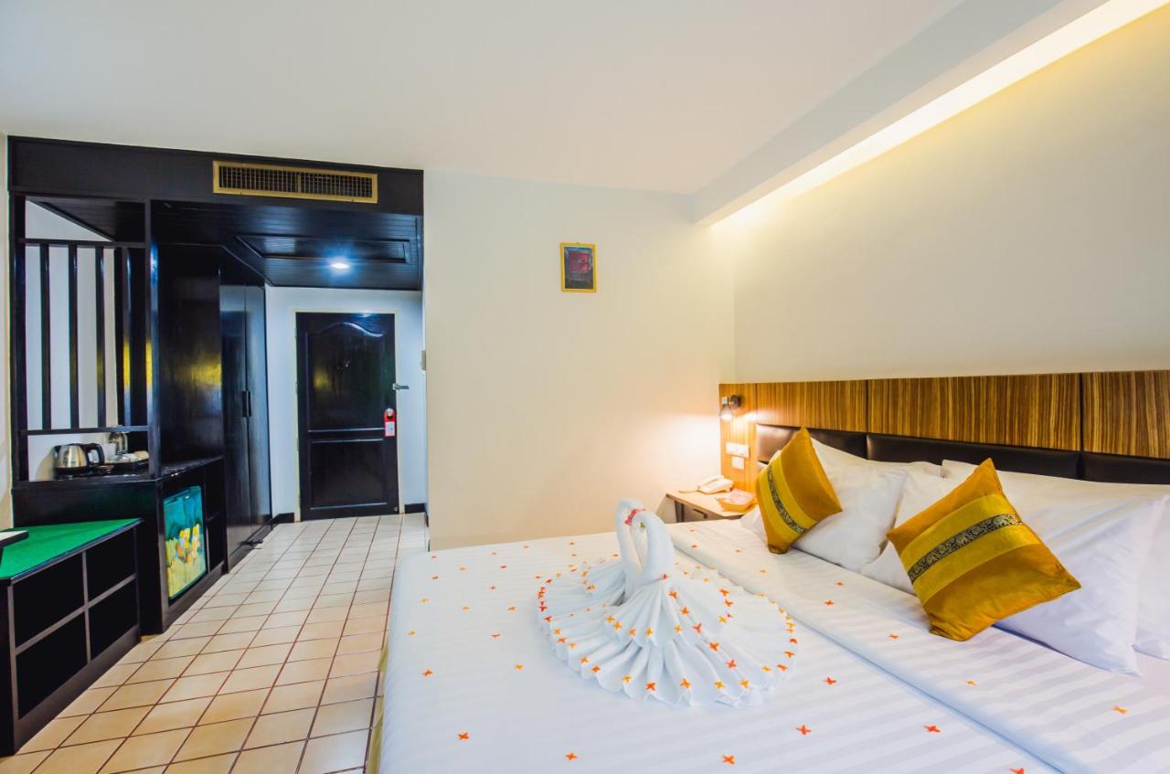 Karon Whale Resort Phuket