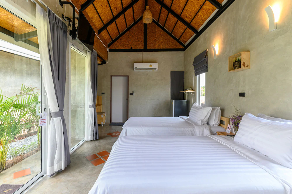 Loftpical Resort