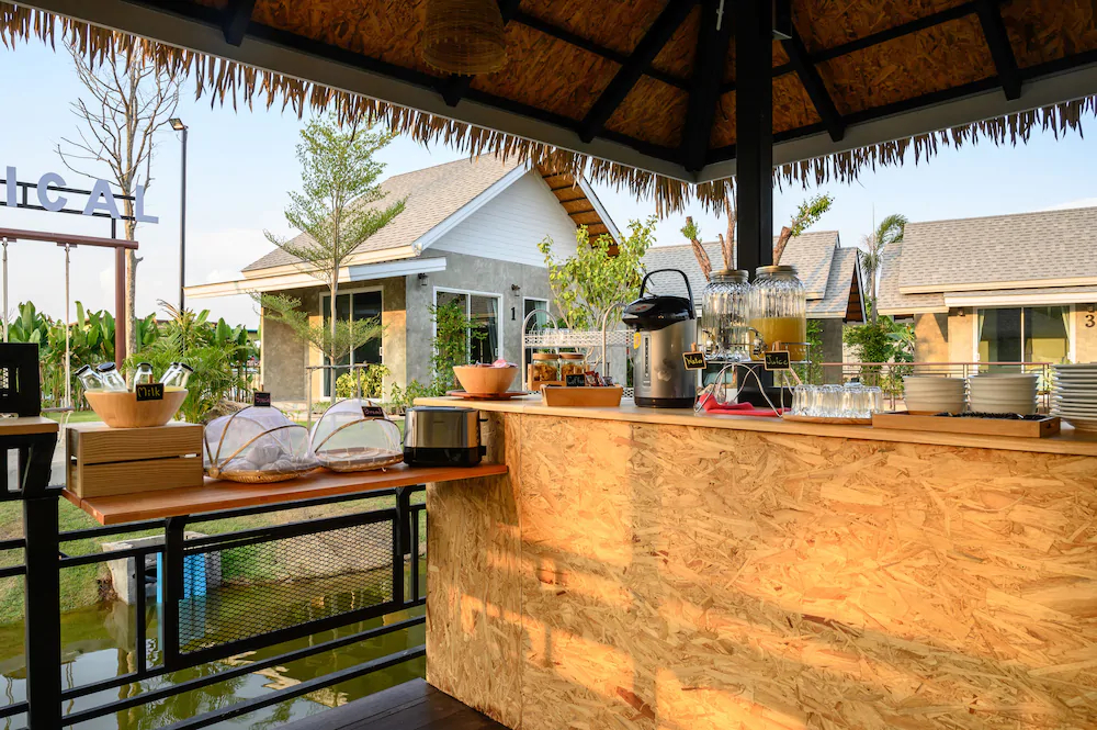 Loftpical Resort