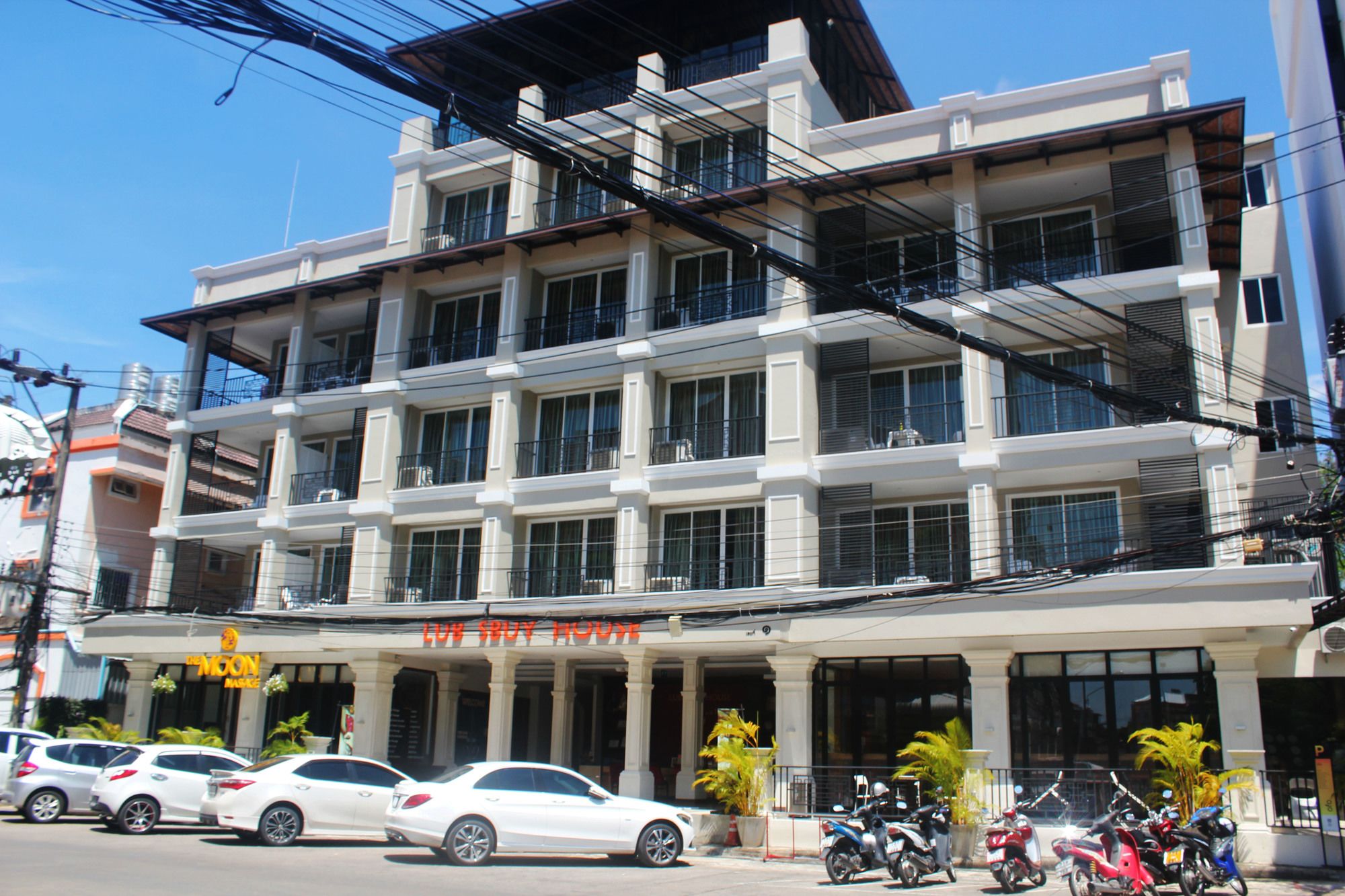 Lub Sbuy House Hotel