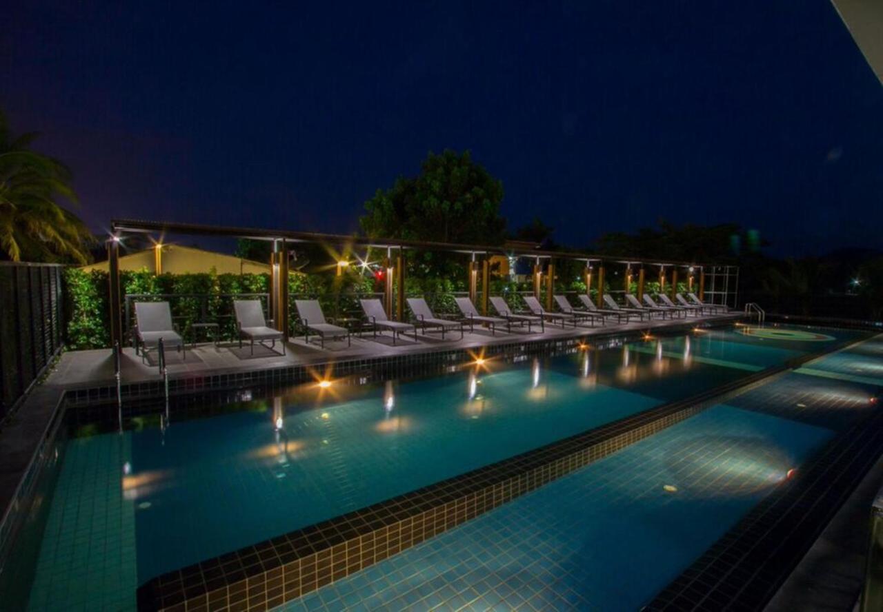Sugar Marina Hotel -AVIATOR- Phuket Airport