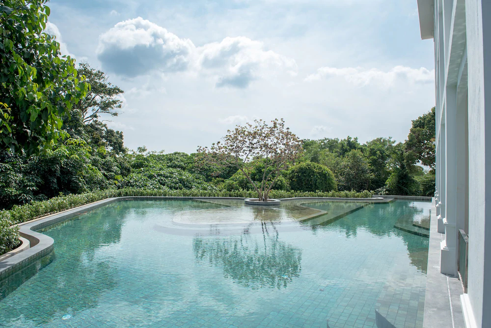 Marina Gallery Resort Kacha Kalim Bay