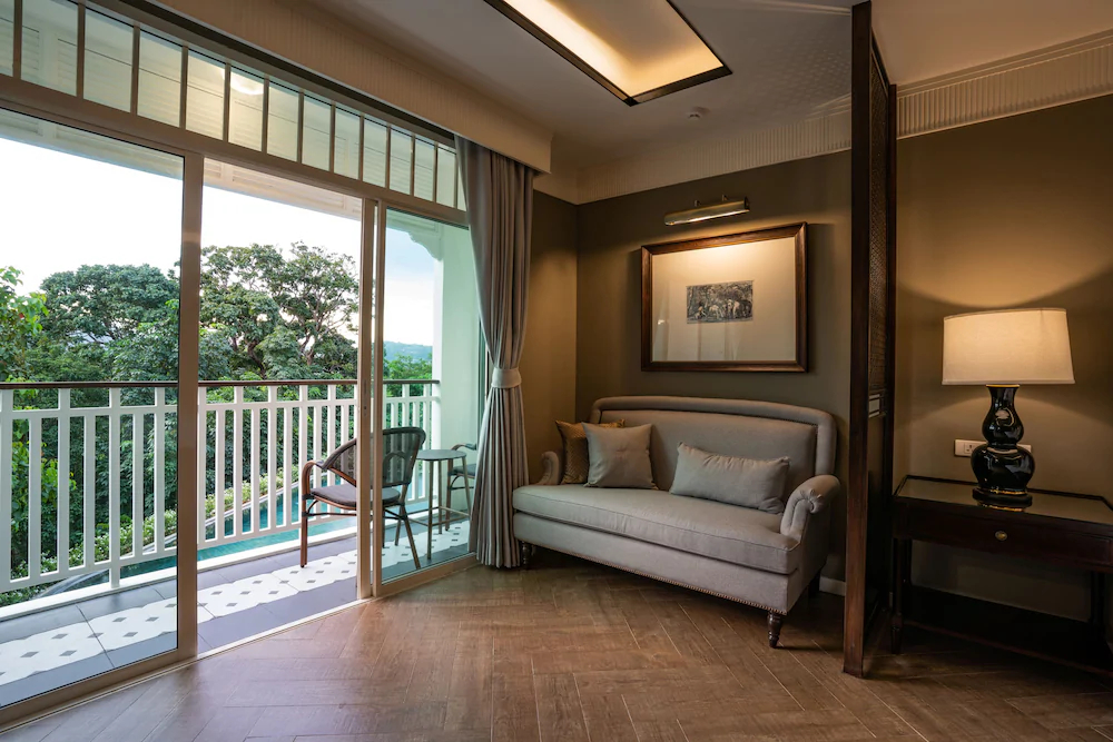 Marina Gallery Resort Kacha Kalim Bay