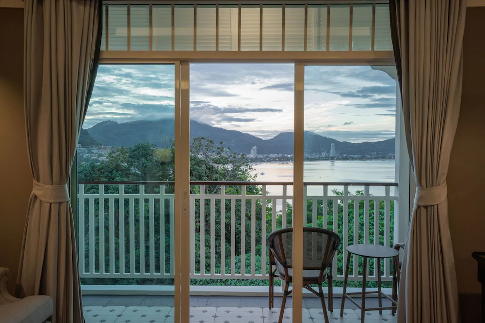 Marina Gallery Resort Kacha Kalim Bay