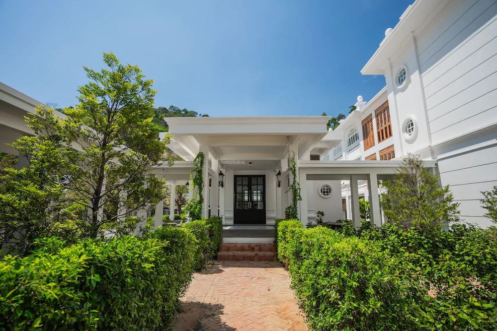 Marina Gallery Resort Kacha Kalim Bay