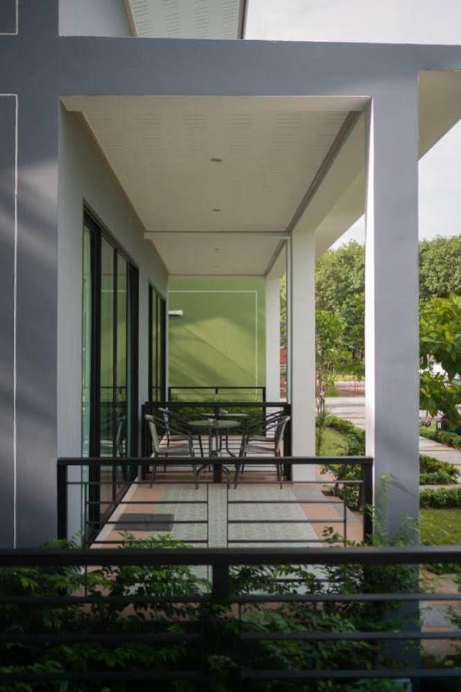 Moonlight Cottage Resort