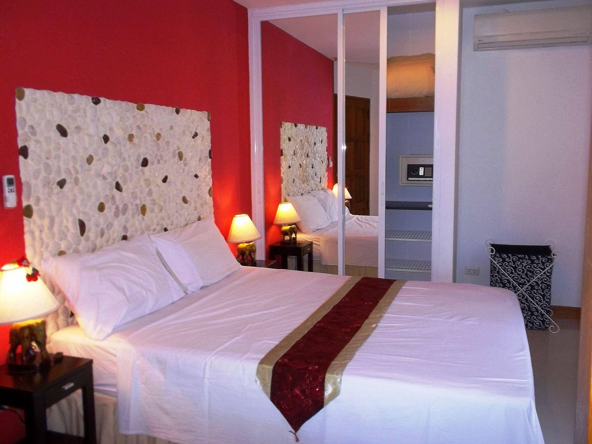 Mountain Seaview Luxury Apartments