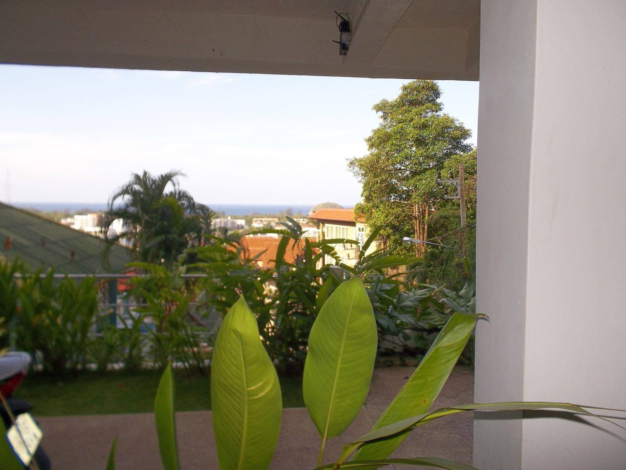 Mountain Seaview Luxury Apartments