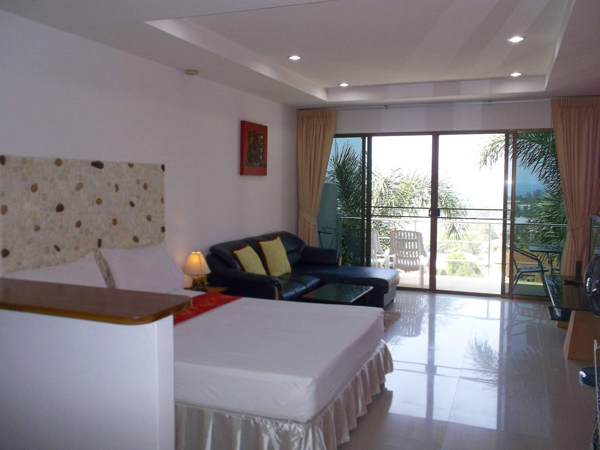 Mountain Seaview Luxury Apartments