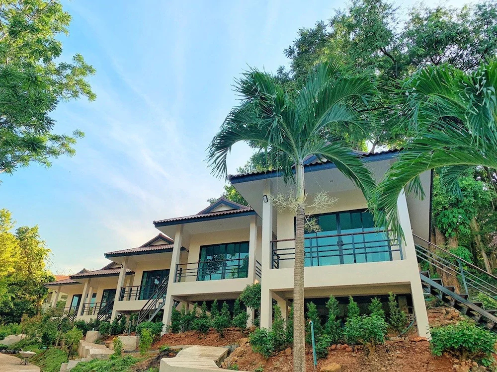 Naiya Beach Bungalow