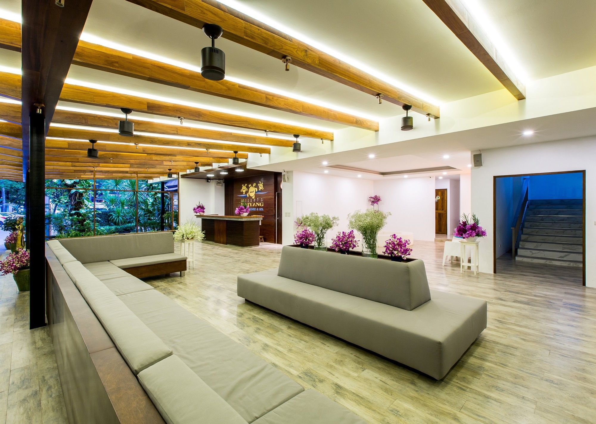 Nai Yang Beach Resort