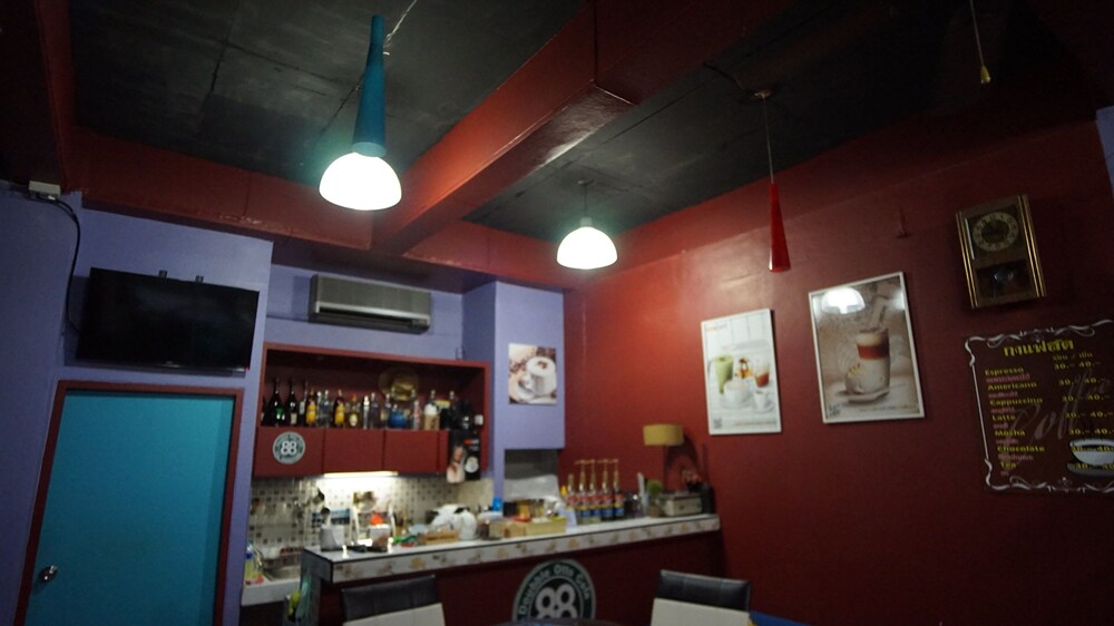 Nawaporn Place Guesthouse