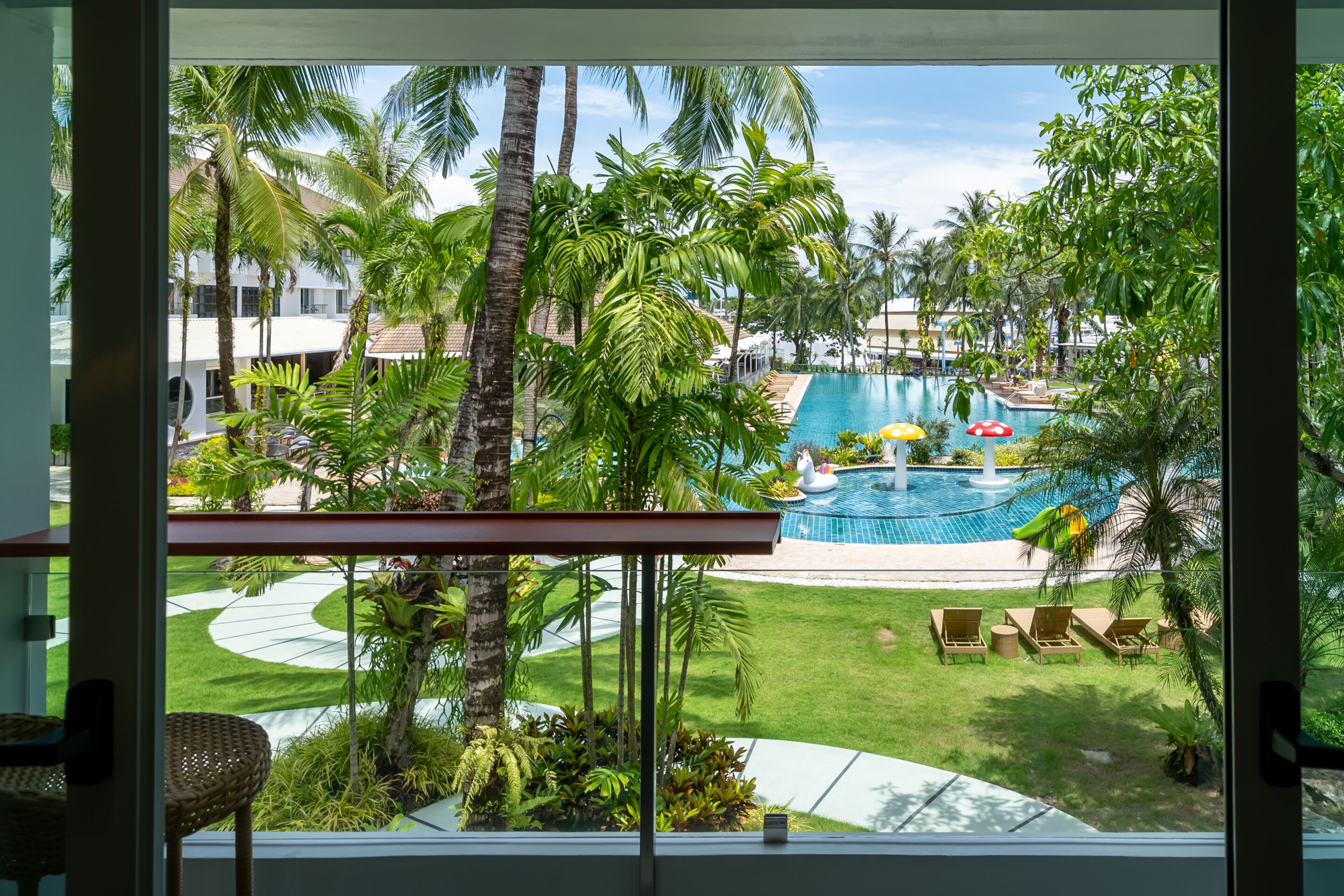 NH Boat Lagoon Phuket Resort
