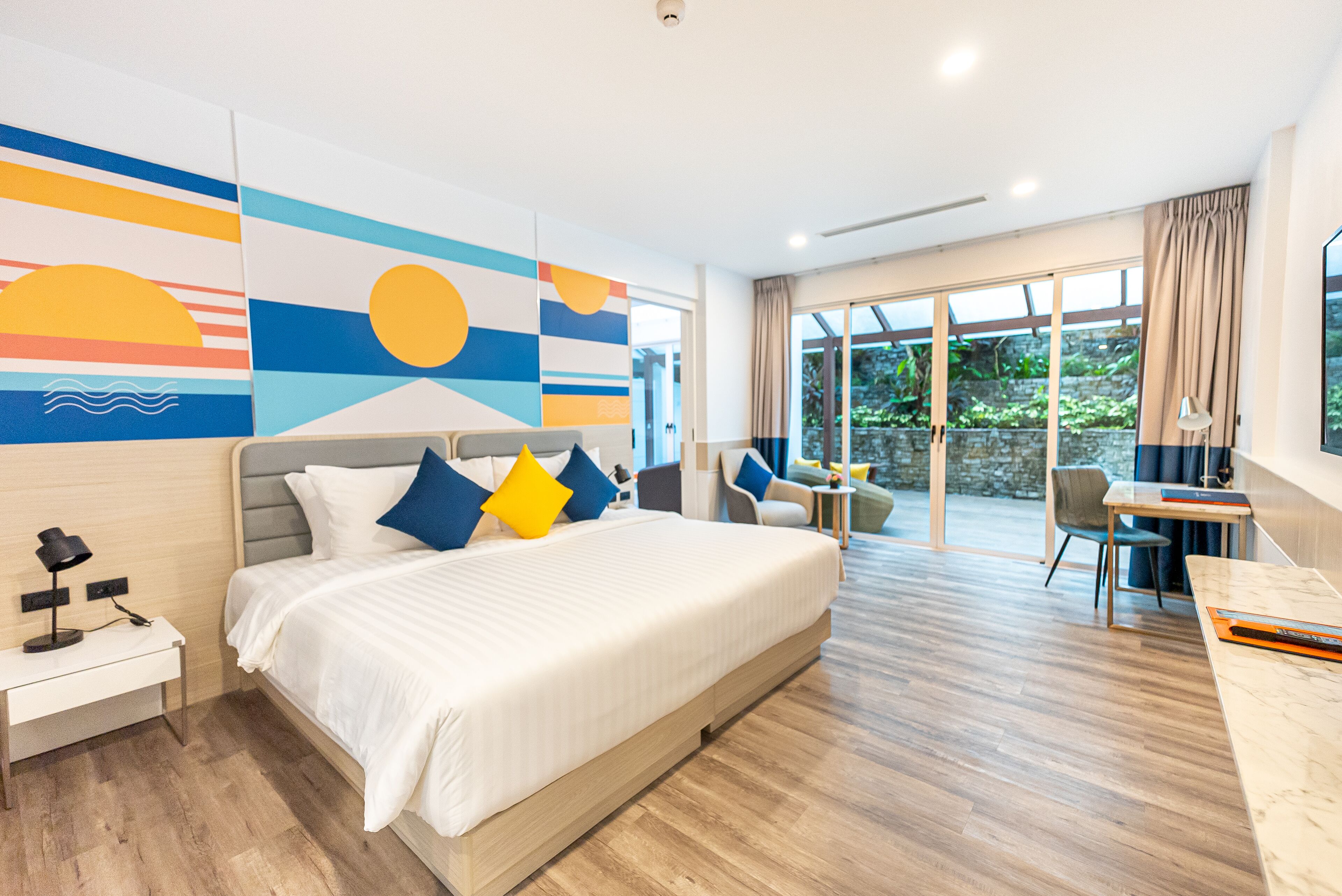 NH Boat Lagoon Phuket Resort