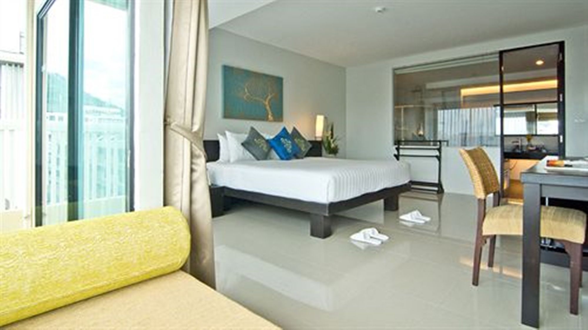 Palmyra Patong Resort