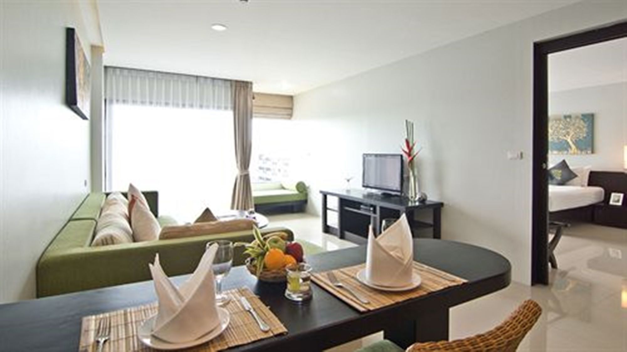 Palmyra Patong Resort