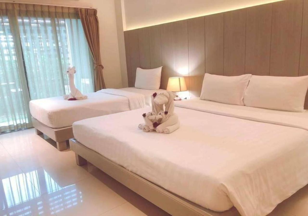 Phu-Ke-Ta, The Hip Service Apartment & Hotel