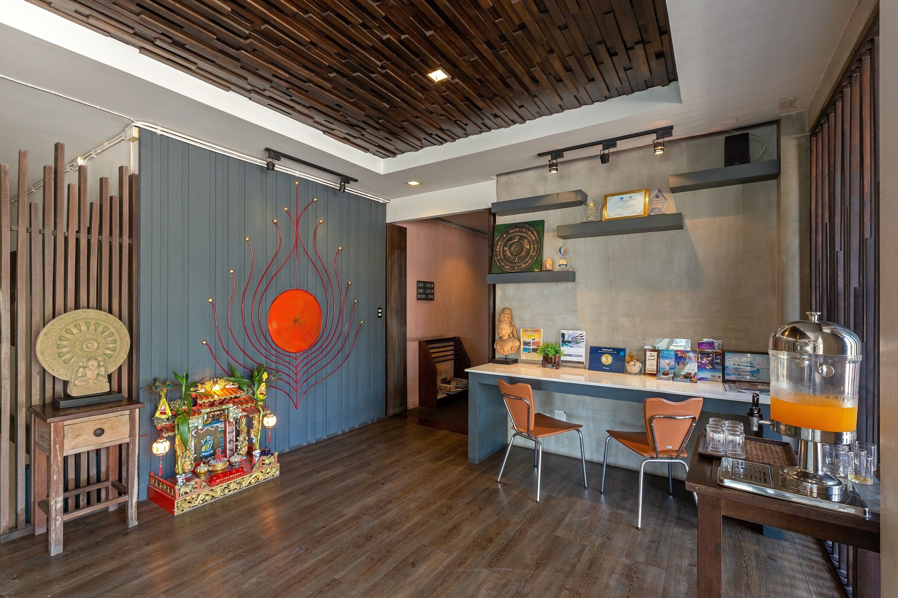 Phu-Ke-Ta, The Hip Service Apartment & Hotel