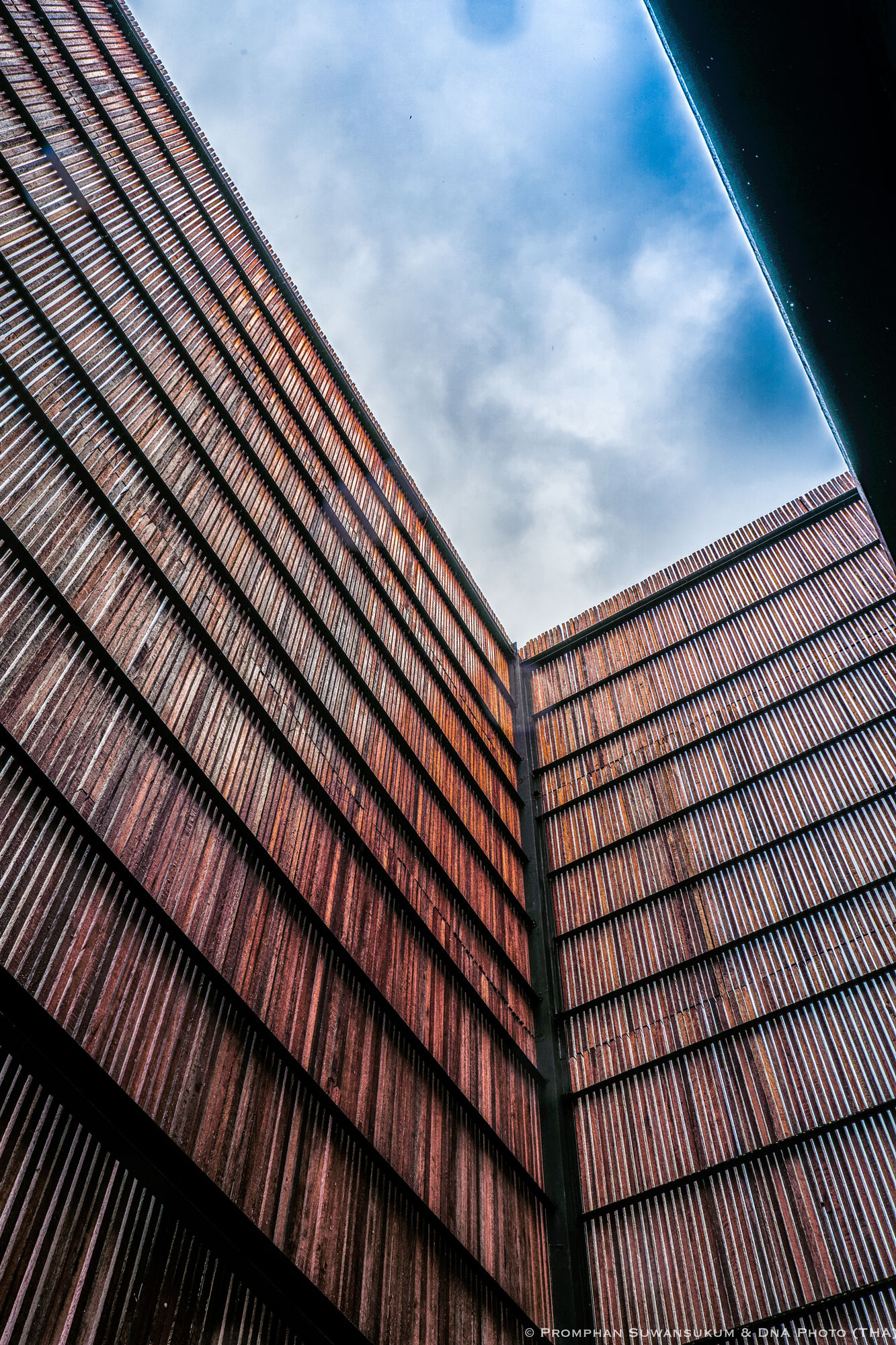 Phuket Capsule Hiden Pool Bar