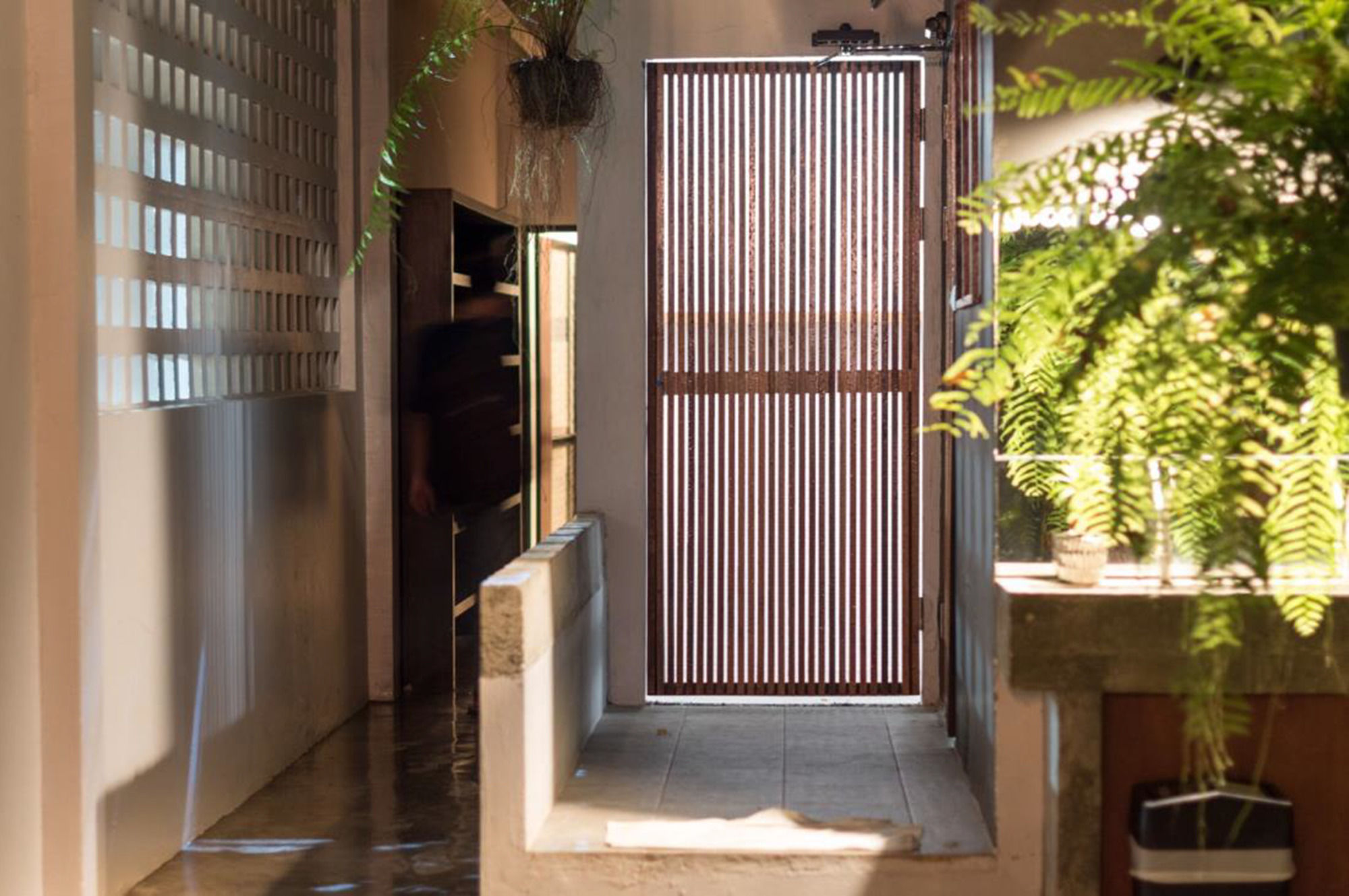 Phuket Capsule Hiden Pool Bar