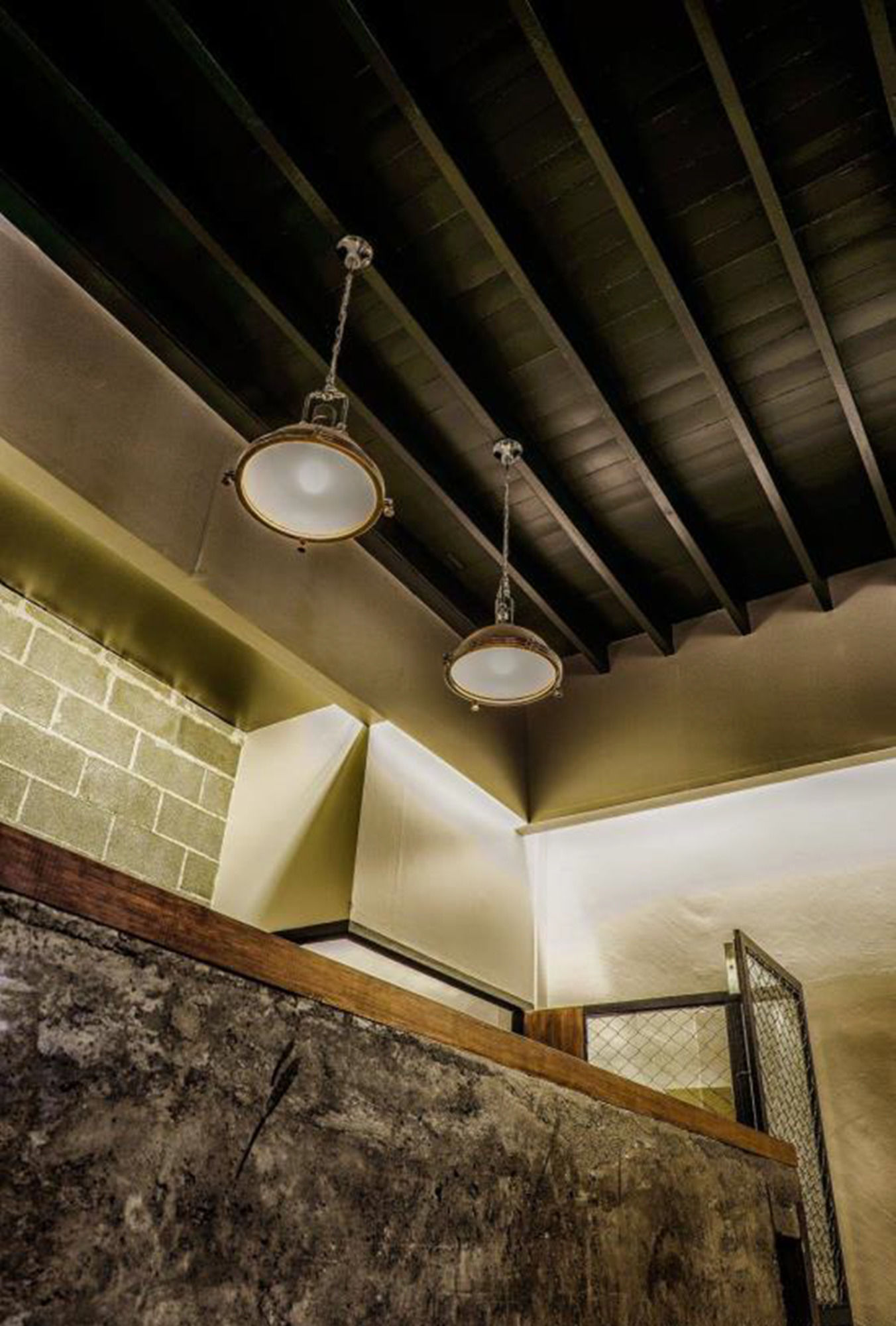 Phuket Capsule Hiden Pool Bar